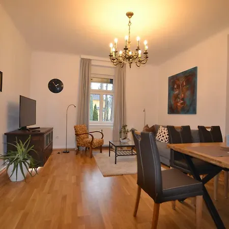 Graz-ulrichsbrunn, Free Parking Appartement