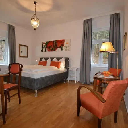 Graz-ulrichsbrunn, Free Parking